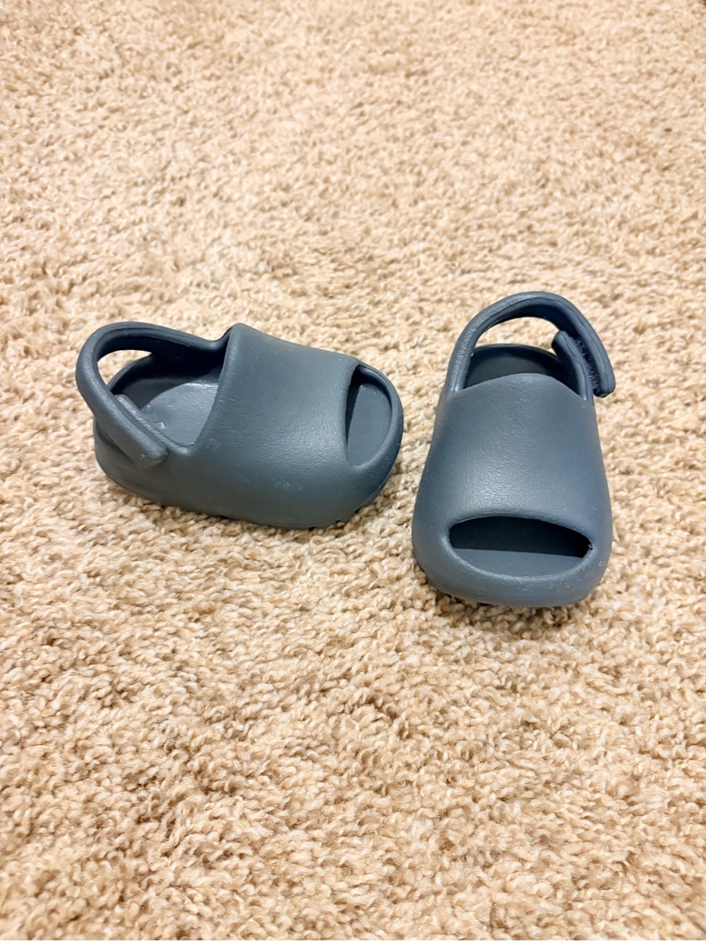 Adidas Yeezy Slide Infant Slate Grey Backstrap Sandals Size 3K USED
